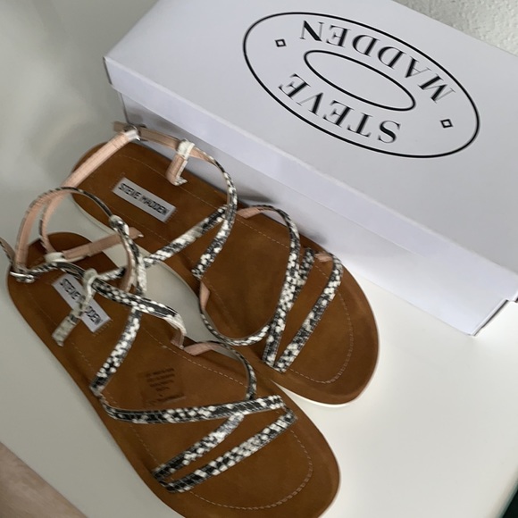 Steve Madden Powel Sandals Size:11 - Picture 2 of 4